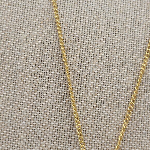 Yellow Daisy Flower Pendant Necklace Gold Tone Chain Enamel Fashion Accessories - Picture 3 of 12